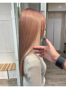 ネウィサリュー 立川(newi saLyu) 韓国大人レイヤーブロンドベージュアッシュシンプルストレート