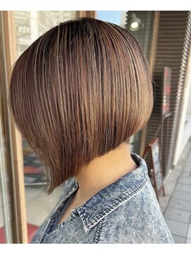 タカ 田町店(TAKA) 前下がりボブ