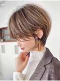 20代30代40代50代耳かけショート前髪なしハンサムショートカット