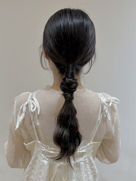 バイオレットジェム(Violet`jem) 結婚式編みおろしお呼ばれヘアゆるふわアレンジ