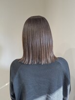 ラヴィン(LOVIN’)&nbsp;ミディアムボブ/アッシュベージュ/グレイカラー/髪質改善