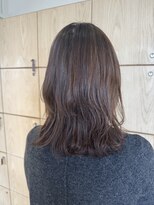 アドラーブル 万代店 (adorable)&nbsp;くびれヘルシースタイルふんわりカールショコラアッシュ