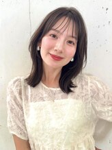 ヘアラウンジ ビーチ 青山 外苑前(hair lounge BEACH) くびれはねミディアムシースルーバンググレージュ
