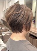 ハイライト／大人ショートボブ