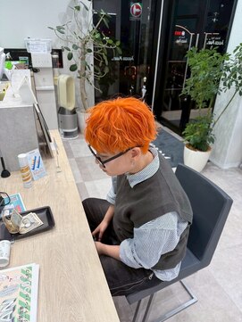 アクセスムーン 日立滑川店(Access Moon) オレンジカラー