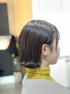 美容室ekto 外はねパッツンボブ