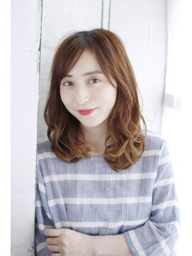 シャンティ 目白(SHANTi) 長め前髪のミックスカール