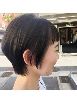 エヴリンアンドペイジ(Evelyn&paige) ぱっつんショート