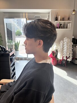 カミュー 高岳(CAMUE) 毛流れセンターパート