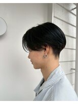 ギネス(Giness)&nbsp;リバースセンターパートソフト刈り上げマッシュ