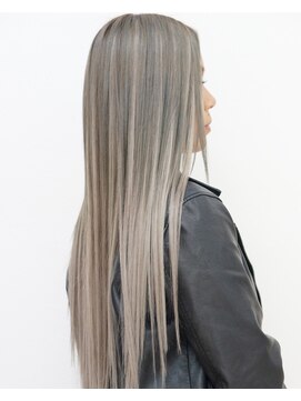 フルブルーム(fullbloom) [西八王子/full bloom]カラーとエクステ