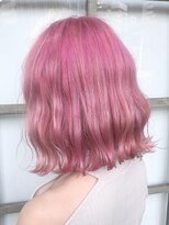 ヘアーアイスカルテット(HAIR ICI QUARTET)&nbsp;ペールピンク　韓国　切りっぱなしボブ