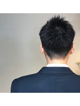 ハサミ(HASAMI) 【HASAMI.】刈り上げ男子