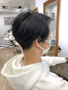 ヘッズ 本八幡店(HEADS) MEN'S HAIR センターパート ツイストスパイラル 韓国マッシュ