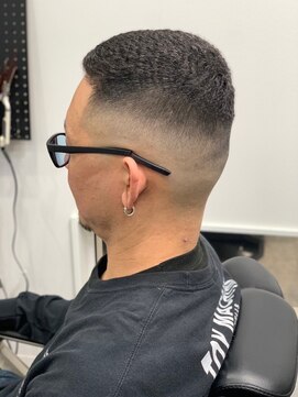 エイトヘアー(Ei8htHair) バズグロ