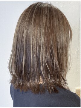 シュリンプ 桜山店(SHRIMP) 外ハネくびれボブ