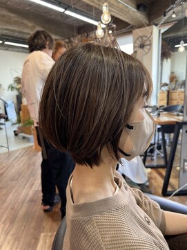 ノア(noa.) #ショートボブ × ハイライトベージュ♪