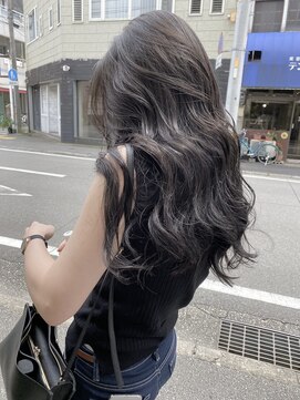 プルメリアドット(Plumeria.) グレージュ