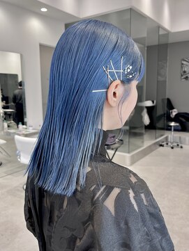 イリ(iLi) 【iLi×Ryong】サファイアブルー/ブルー