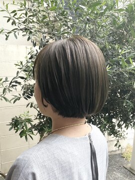 ココカラヘアー ニコ(cococara hair nico) ボブ/オリーブカラー/小顔ボブ/ショートボブ