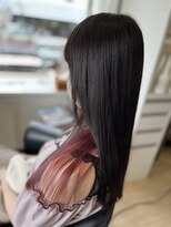 コア フィール ア デイ(COIFFURE A DAY)&nbsp;【レッドインナーカラー】艶髪ロング