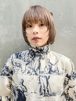 ニューヨークニューヨーク イオンスタイル東淀川店(NYNY)&nbsp;軽さのあるショートウルフの柔らかいベージュカラー