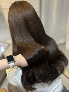 エス(Ess) 美髪/ワイドバング/ホワイトブロンド[髪質改善/ヘアセット/大宮]