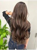 ミルクティーベージュダブルカラーハイライトバレイヤージュ
