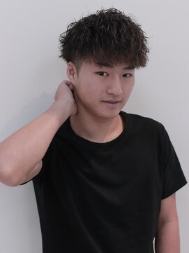 ルーストデラックス 京都河原町三条(ROOST dx) MEN’S HAIR/波巻ツイストスパイラル/フェザーパーマ/京都河原町
