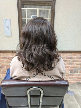 グレイス(gRace) ミディアム／スパイラルパーマ