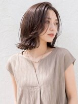 ミロアヴィタ 平尾(miroa vita)&nbsp;ミディアムレイヤー ダークブラウン 20代 顔周りレイヤー