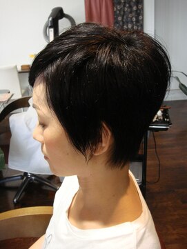 ビギンズ ヘア コウベ(BEGINS HAIR KOBE) 夏のやわらかスッキリショート