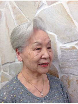 サロン ド ハル salon de HARU エレガントアップスタイル