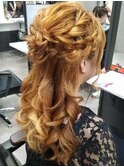 編み込みハーフアップ