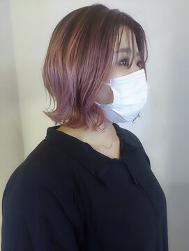 ルチカ(Luccica) 【Luccica】ブリーチカラー　ピンクバイオレットボブ