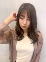 エテバイリリア(ete by LILIA.)&nbsp;ナチュラル巻き