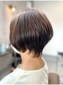 ショートボブ