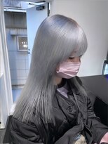 リル 溝の口(LiL) ホワイトブルーシルバー切りっぱなし