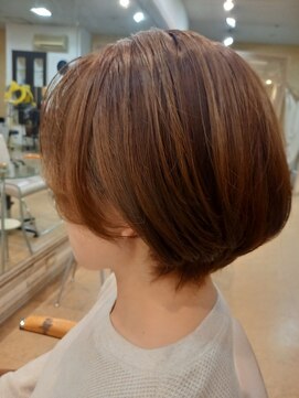 シャンプーボーイ ショートボブ