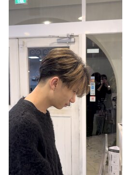 カルム(calme) サイドパートハイライトブリーチ