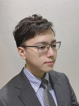 ネクスト(NEXT)の写真/【阪神野田駅徒歩1分/理容室】清潔感が出る！シェービング＆フェイシャルマッサージで身だしなみを整える。