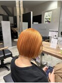 ショートボブ×オレンジカラー