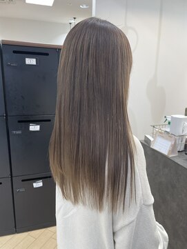 ユニ バイ マグ 長野店(Uni.by Mag) 透明感抜群♪ダブルカラーブリーチミルクティーベージュ