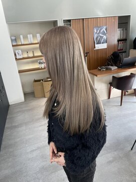 リー 京都西院(Lee) ハイトーン/ケアブリーチ/ダブルカラー/冬カラー