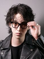 ゴールドシブヤ(GOALD SHIBUYA)&nbsp;スパイラルパーマ　センターパート　ニュアンスパーマ