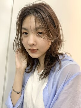 トリッカ 銀座(tricca) ナチュラルパーマ/ニュアンスレイヤー/ベージュカラー