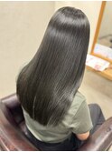 オリーブベージュ×艶髪