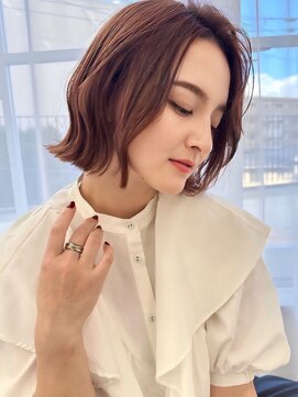 トレヘアー(tRe hair) レイヤーカット　ハイライト　インナーカラー　イルミナ　韓国