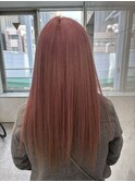 ピンクベージュ