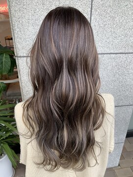 ナブラ(NABLA) ハイライトバレイヤージュロング『倉敷美容室』NABLA